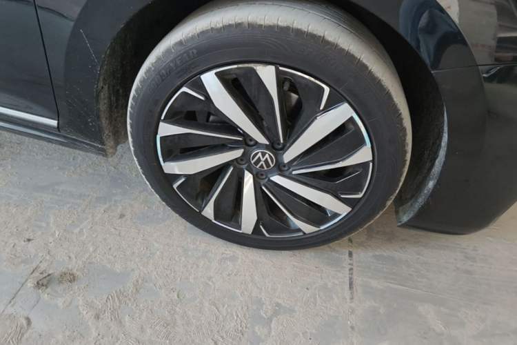 Used Volkswagen Passat 2023 Revised 330TSI Starry Elite Edition Exterior 4