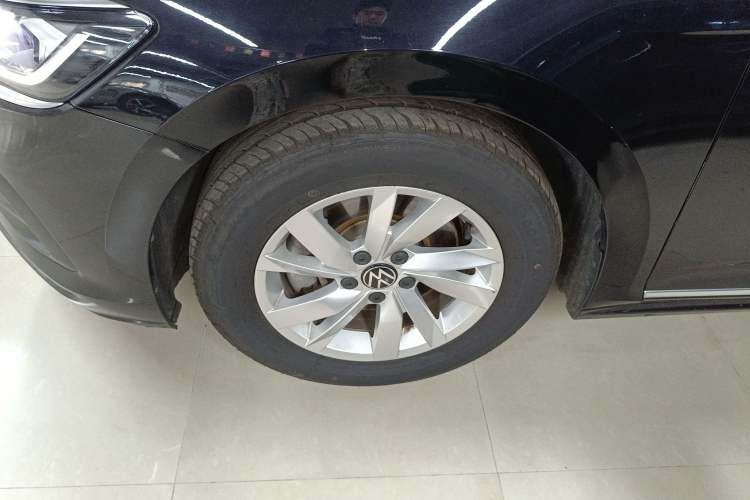 Used Volkswagen Passat 2023 Revised Version 280TSI Business Edition Exterior 4