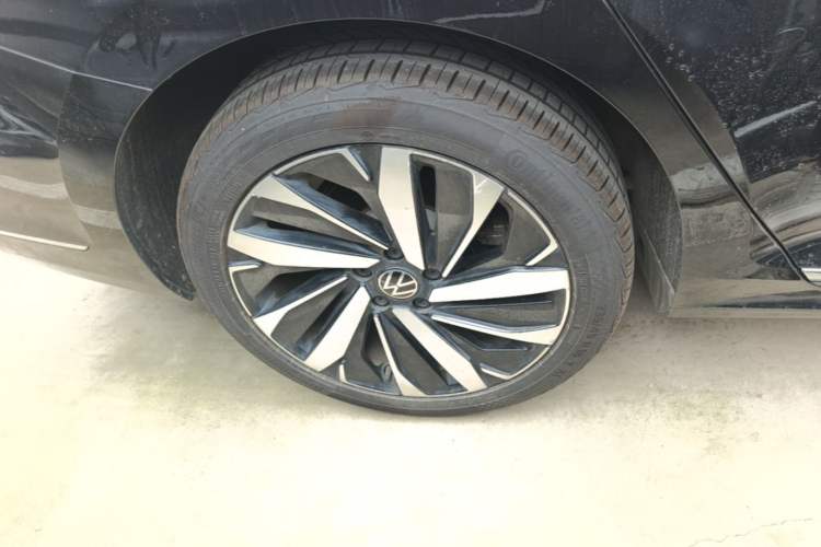 Used Volkswagen Passat 2023 Revised 330TSI Elite Edition Exterior 5