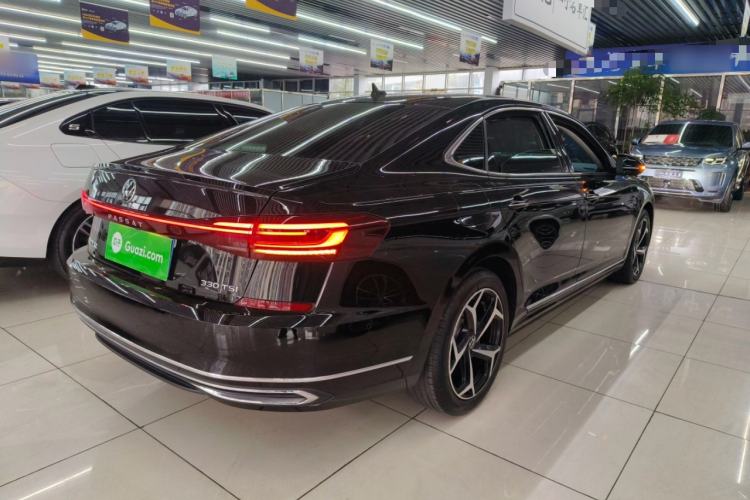 Used Volkswagen Passat 2023 Restyled 330TSI Starry Luxury Edition Exterior 5