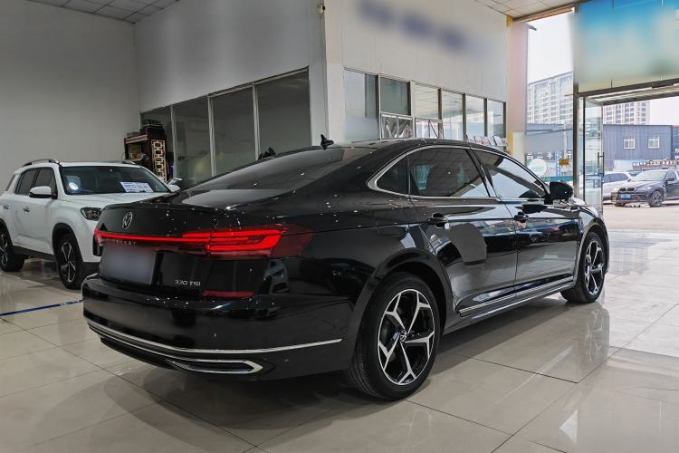Used Volkswagen Passat 2023 Revised 330TSI Starry Elite Edition Exterior 5