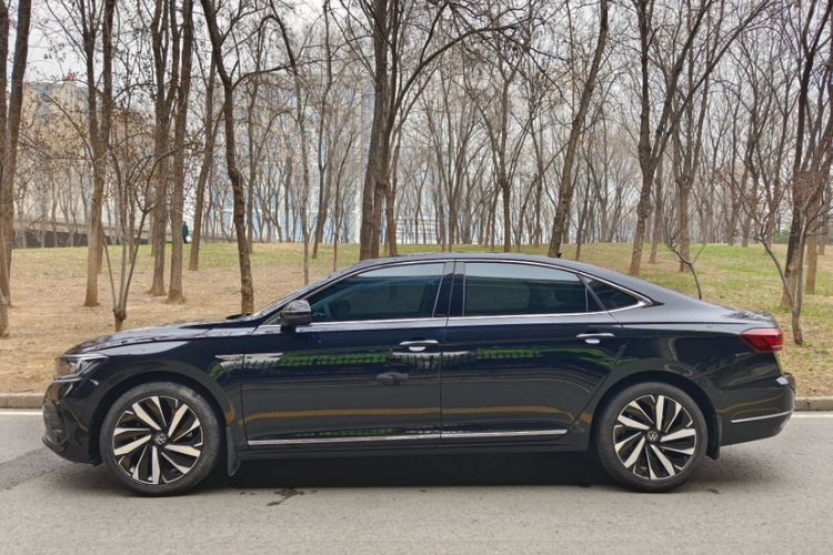 Used Volkswagen Passat 2023 Revised 330TSI Elite Edition Exterior 5