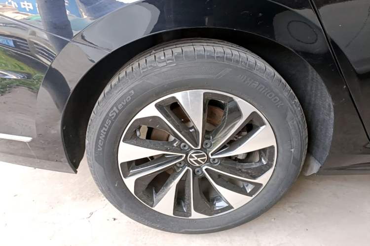 Used Volkswagen Passat 2023 330TSI Starry Elite Edition Exterior 5
