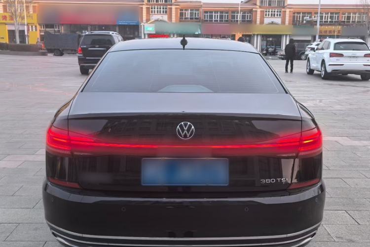 Used Volkswagen Passat 2023 Revised 380TSI Luxury Edition Exterior 5