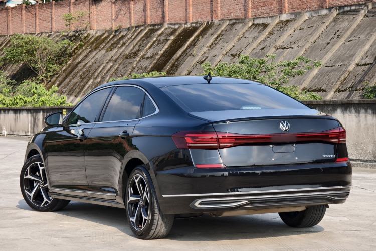 Used Volkswagen Passat 2023 Revised 330TSI Starry Elite Edition Exterior 6