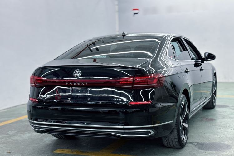 Used Volkswagen Passat 2023 Revised 330TSI Starry Elite Edition Exterior 6