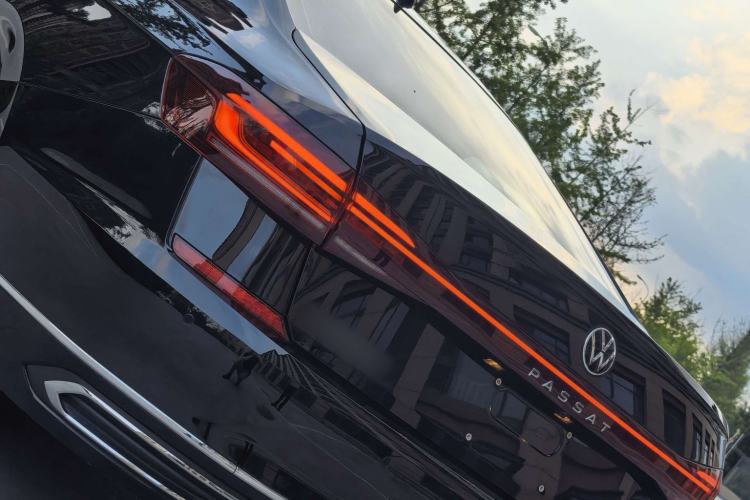 Used Volkswagen Passat 2023 Revised 330TSI Elite Edition Exterior 6