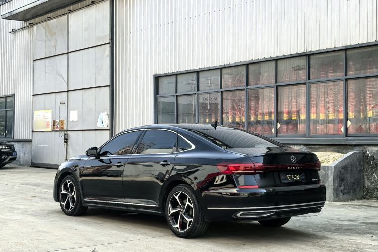 Used Volkswagen Passat 2023 Restyled 330TSI Starry Luxury Edition Exterior 7