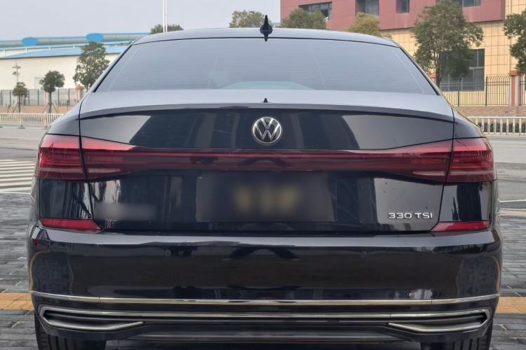 Used Volkswagen Passat 2023 330TSI Starry Elite Edition Exterior 7
