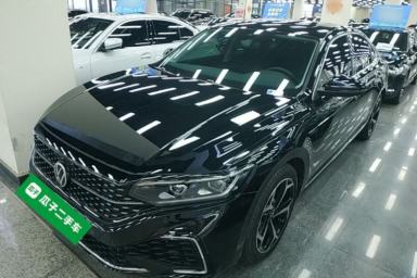 Used Volkswagen Passat 2023 330TSI Starry Luxury Edition