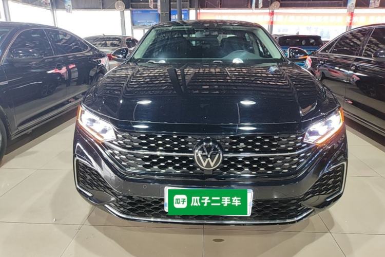 Used Volkswagen Passat 2023 330TSI Starry Elite Edition Front