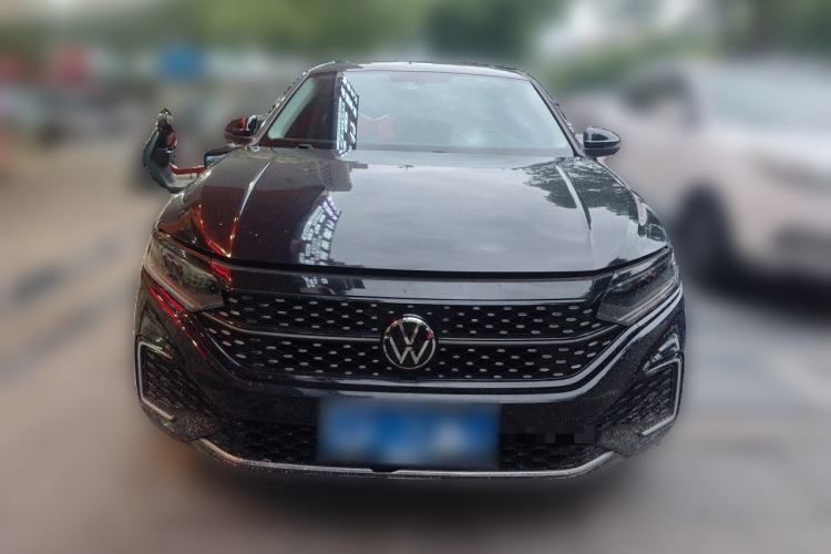 Used Volkswagen Passat 2023 Revised 330TSI Starry Elite Edition Front