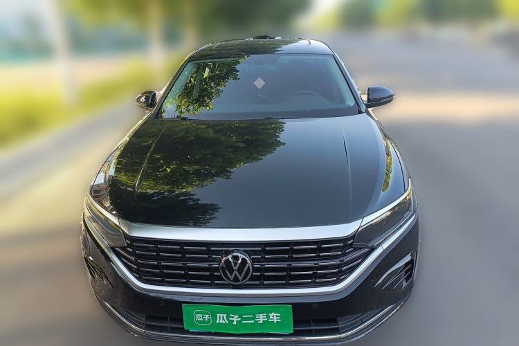 Used Volkswagen Passat 2023 330TSI Elite Edition Front