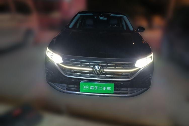 Used Volkswagen Passat 2023 380TSI Luxury Edition Front