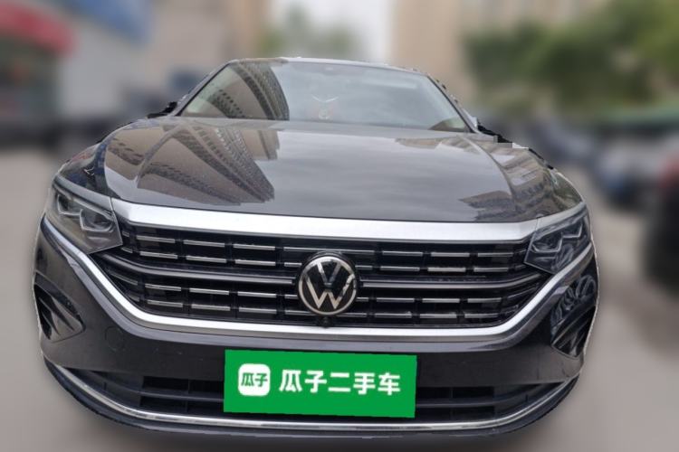 Used Volkswagen Passat 2023 Revised 380TSI Luxury Edition Front