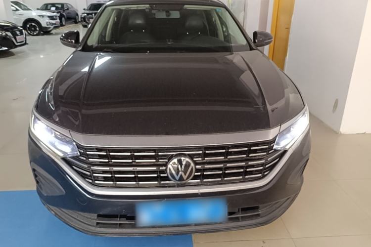 Used Volkswagen Passat 2023 Revised Version 280TSI Business Edition Front