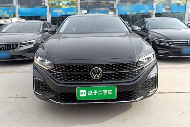 Used Volkswagen Passat 2023 Revised 330TSI Starry Elite Edition Front