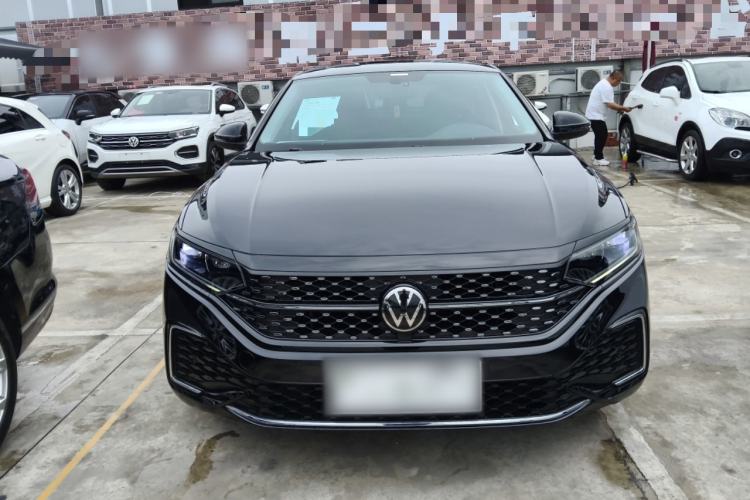 Used Volkswagen Passat 2023 Revised 330TSI Starry Elite Edition Front