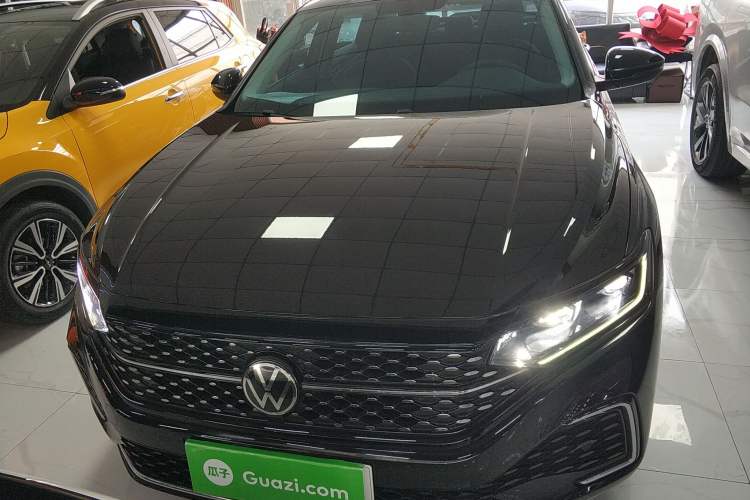 Used Volkswagen Passat 2023 Revised 330TSI Starry Elite Edition Front