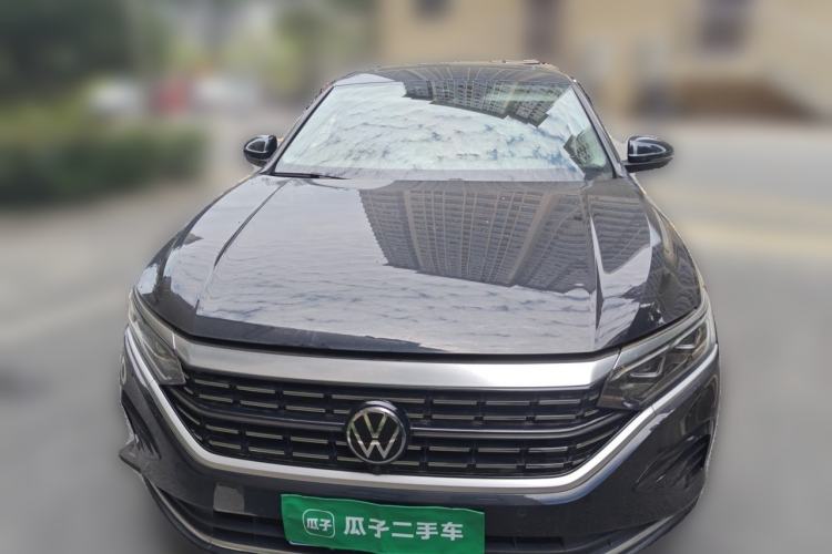 Used Volkswagen Passat 2023 380TSI Flagship Edition Front
