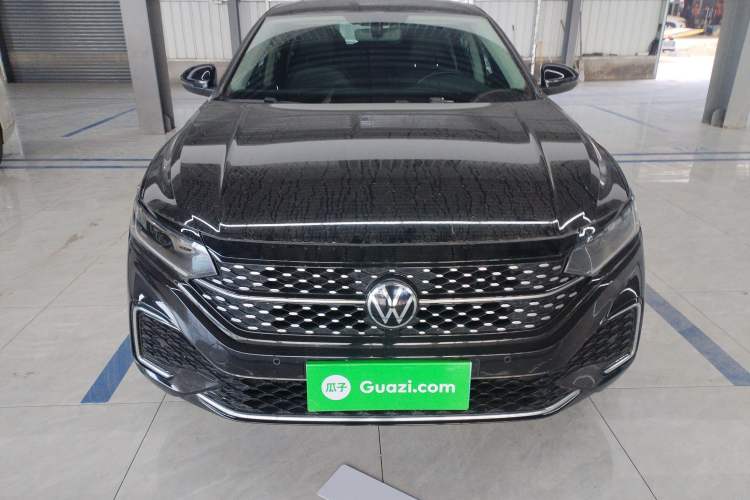 Used Volkswagen Passat 2023 Revised 330TSI Starry Elite Edition Front