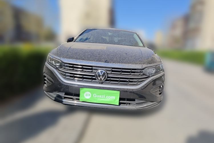 Used Volkswagen Passat 2023 Facelift 330TSI Luxury Edition Front