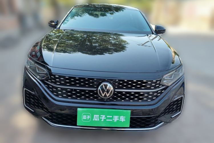 Used Volkswagen Passat 2023 Restyled 330TSI Starry Luxury Edition Front