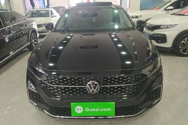 Used Volkswagen Passat 2023 330TSI Starry Elite Edition Front
