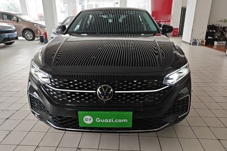 Used Volkswagen Passat 2023 Restyled 330TSI Starry Luxury Edition Front
