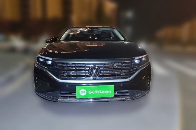 Used Volkswagen Passat 2023 330TSI Elite Edition Front