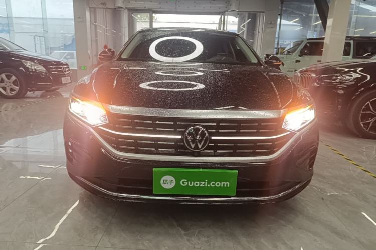 Used Volkswagen Passat 2023 Revised Version 380TSI Flagship Edition Front