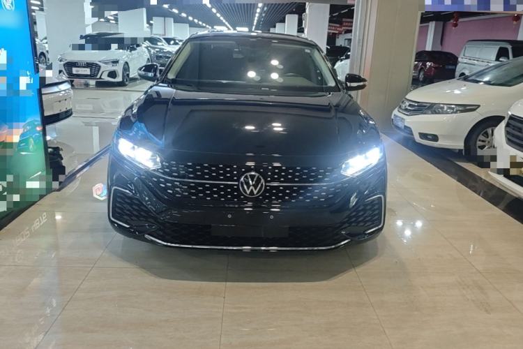 Used Volkswagen Passat 2023 Revised 330TSI Starry Elite Edition Front