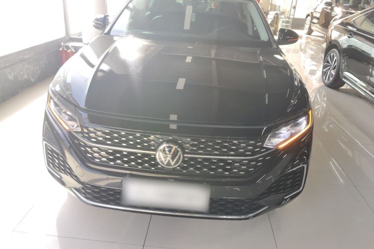 Used Volkswagen Passat 2023 Revised 330TSI Starry Elite Edition Front