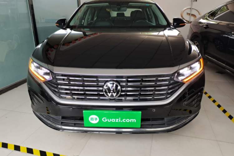 Used Volkswagen Passat 2023 Revised 330TSI Elite Edition Front