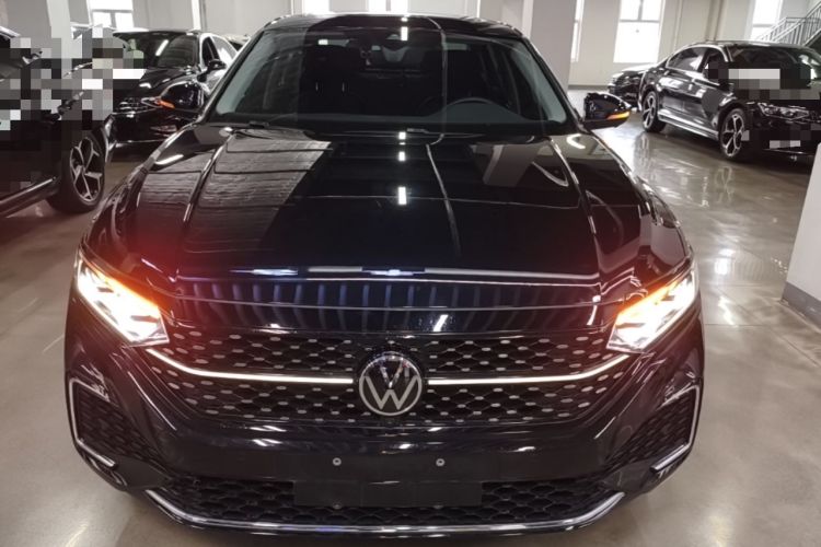 Used Volkswagen Passat 2023 Restyled 330TSI Starry Luxury Edition Front
