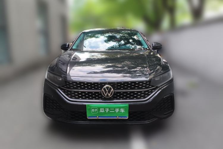 Used Volkswagen Passat 2023 330TSI Starry Elite Edition Front
