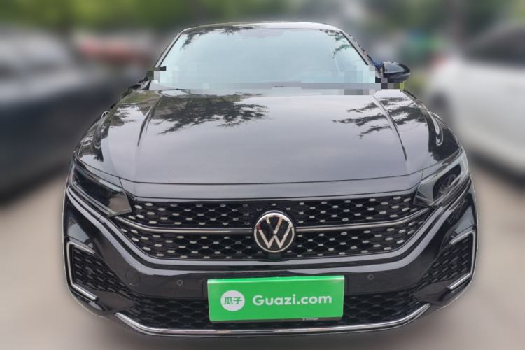 Used Volkswagen Passat 2023 Revised 330TSI Starry Elite Edition Front