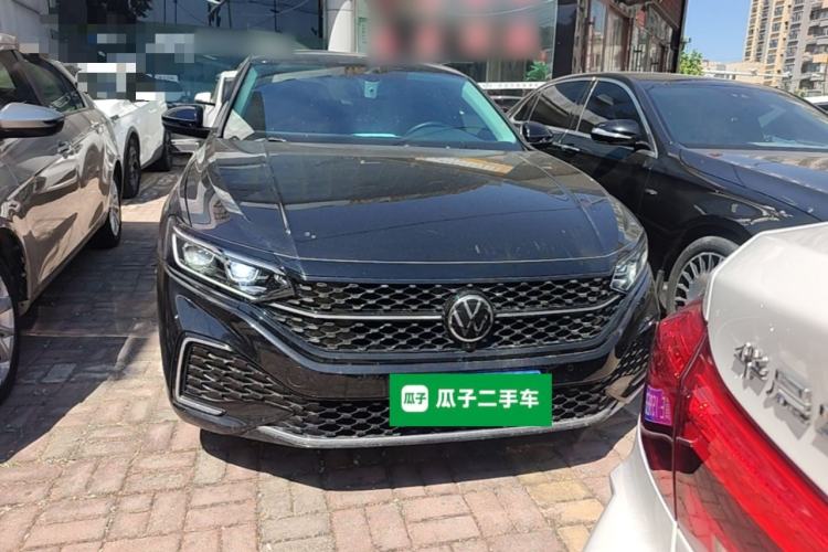 Used Volkswagen Passat 2023 Restyled 330TSI Starry Luxury Edition Front