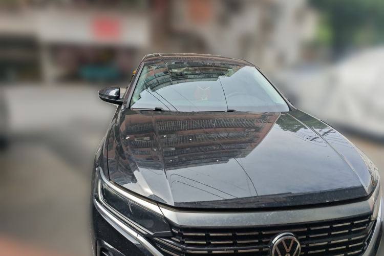 Used Volkswagen Passat 2023 330TSI Elite Edition Front