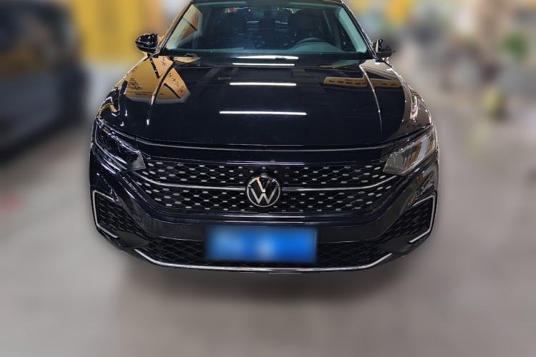 Used Volkswagen Passat 2023 Revised 330TSI Starry Elite Edition Front