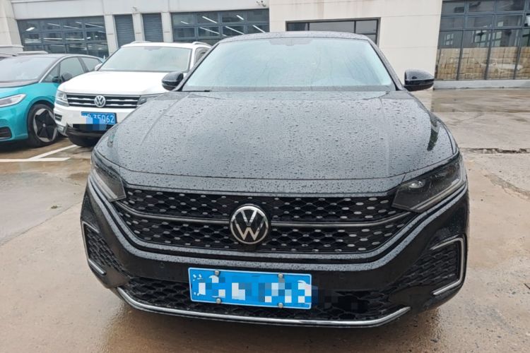Used Volkswagen Passat 2023 Revised 330TSI Starry Elite Edition Front