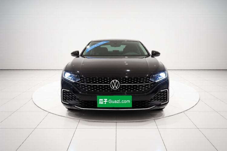 Used Volkswagen Passat 2023 330TSI Starry Elite Edition Front