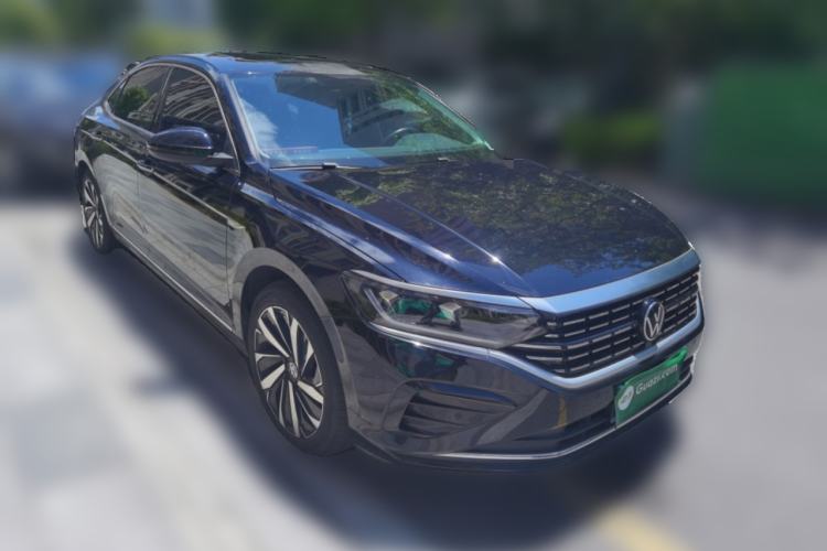Used Volkswagen Passat 2023 Revised 330TSI Elite Edition Front Right 45 Deg