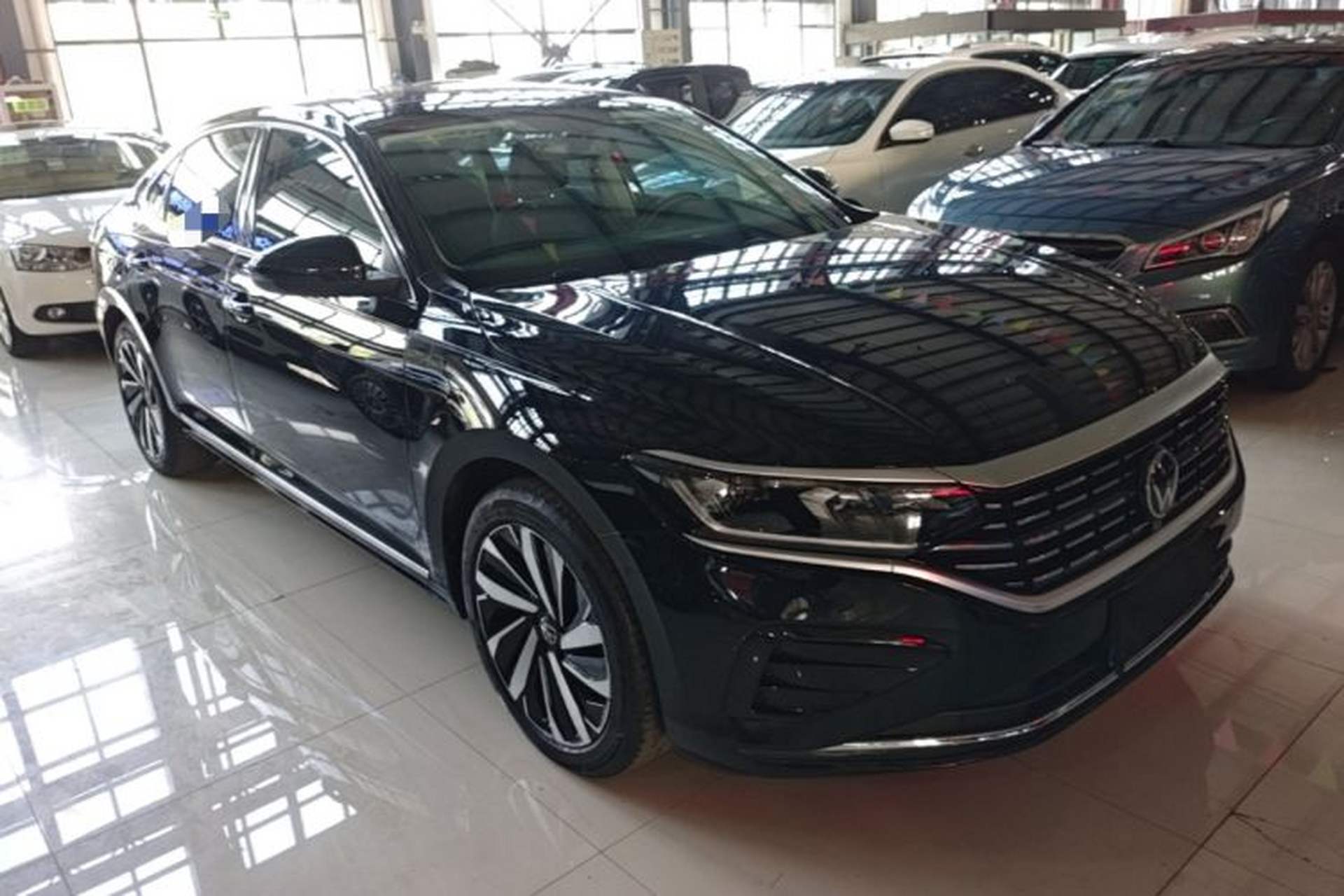 Used Volkswagen Passat 2023 Revised 330TSI Elite Edition Front Right 45 Deg