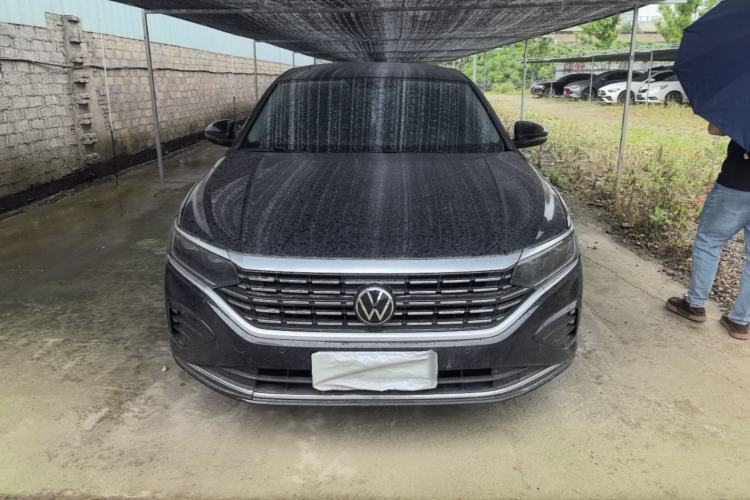 Used Volkswagen Passat 2023 330TSI Elite Edition Front