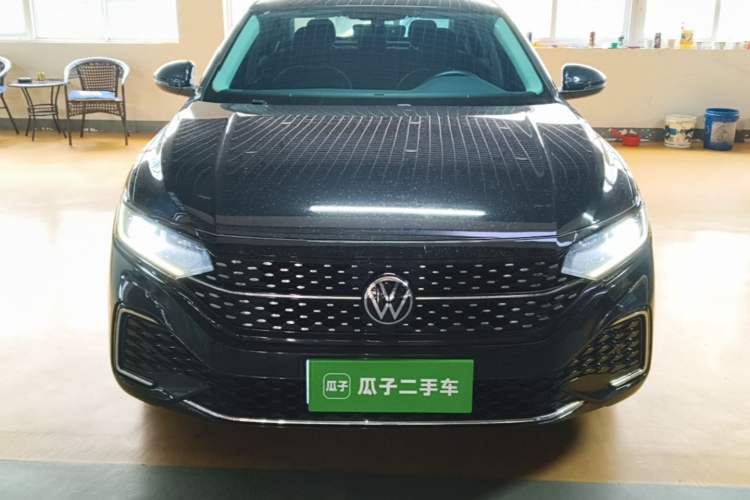 Used Volkswagen Passat 2023 Revised 330TSI Starry Elite Edition Front