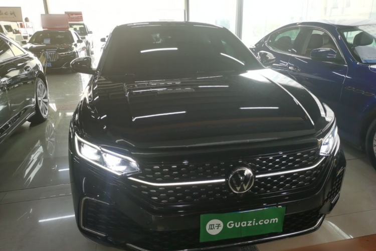 Used Volkswagen Passat 2023 Restyled 330TSI Starry Luxury Edition Front