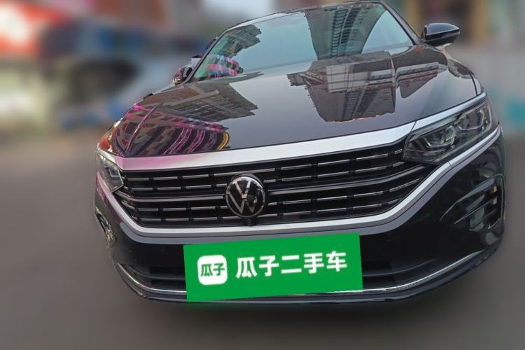 Used Volkswagen Passat 2023 330TSI Prestige Edition Front