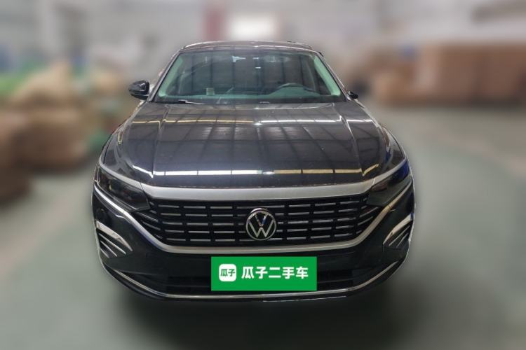 Used Volkswagen Passat 2023 Revised 380TSI Luxury Edition Front