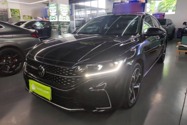 Used Volkswagen Passat 2023 Revised 330TSI Starry Elite Edition